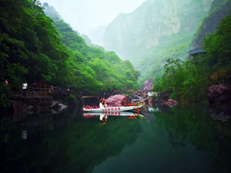 专注问答,尽在怎么快速去黑眼袋?蜗牛